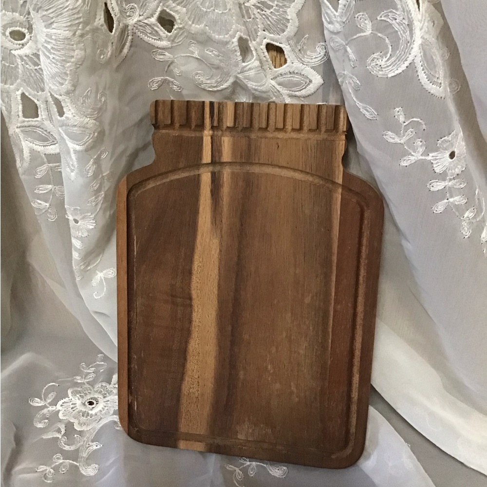 Mason Jar Shape Wooden Cutting Board